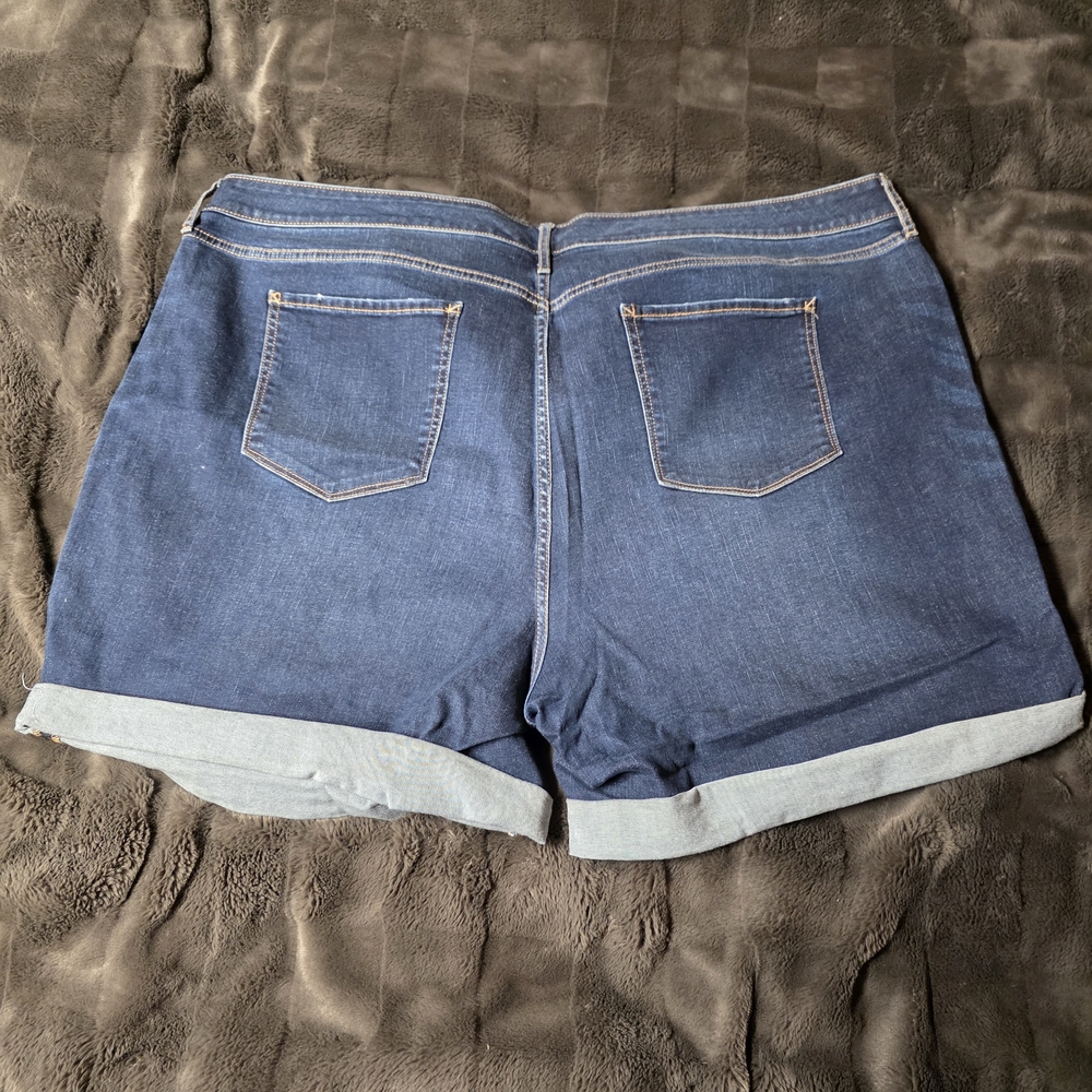 A.n.a.Denim Blue Women's Shorts - Picture 2 of 3